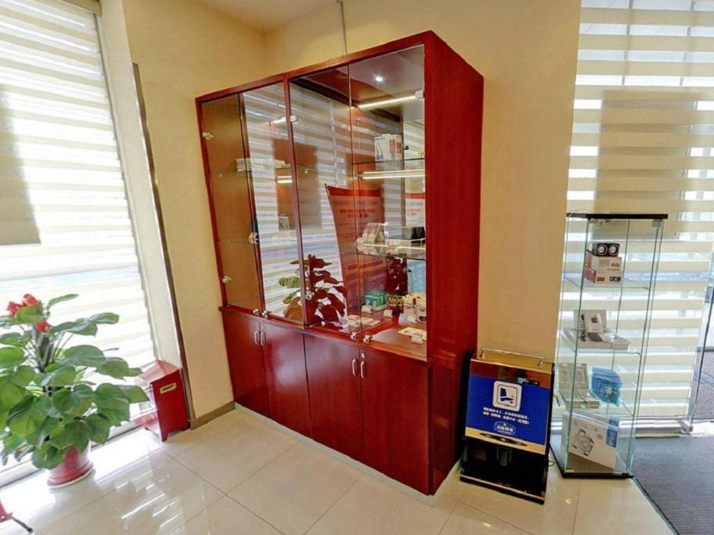 Hanting Hotel Shanghai Hongqiao Wuzhong Road Bagian luar foto