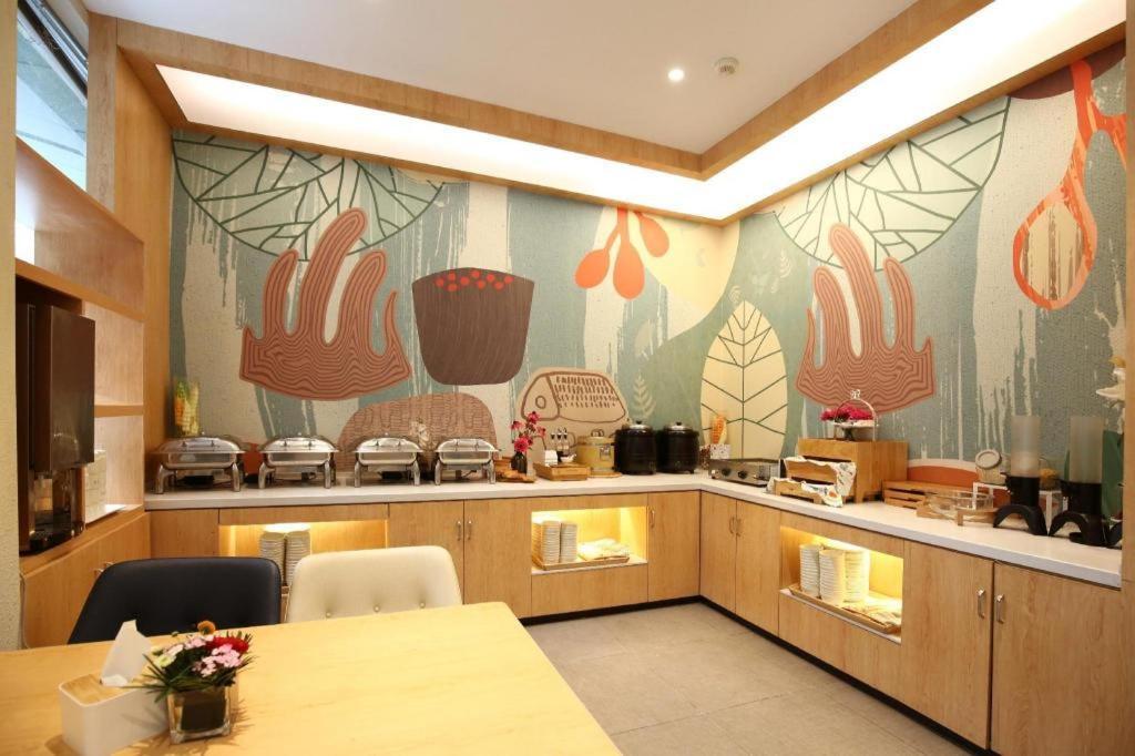 Hanting Hotel Shanghai Hongqiao Wuzhong Road Bagian luar foto