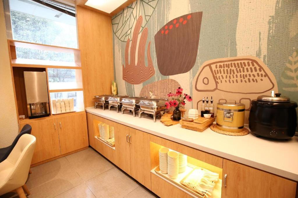 Hanting Hotel Shanghai Hongqiao Wuzhong Road Bagian luar foto